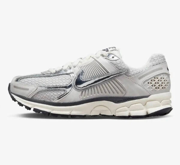 Nike Zoom Vomero 5 Photon Dust Metallic Silver - Image 2