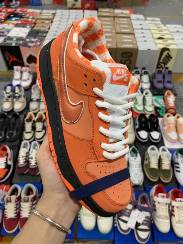 Nike Dunk SB Low "Orange Lobster" - Image 3