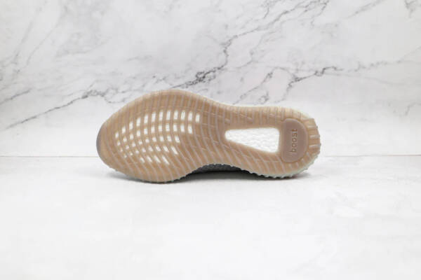 Adidas Yeezy Boost 350 V2 Tail Light - Image 6