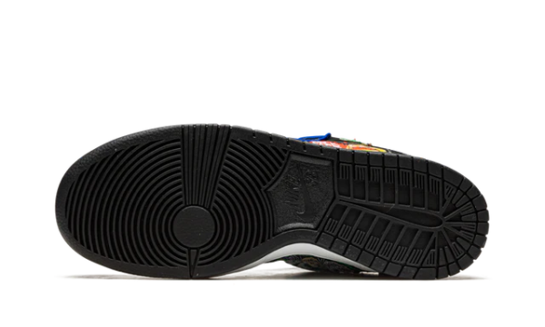 Nike SB Dunk Low Neckface - Image 6